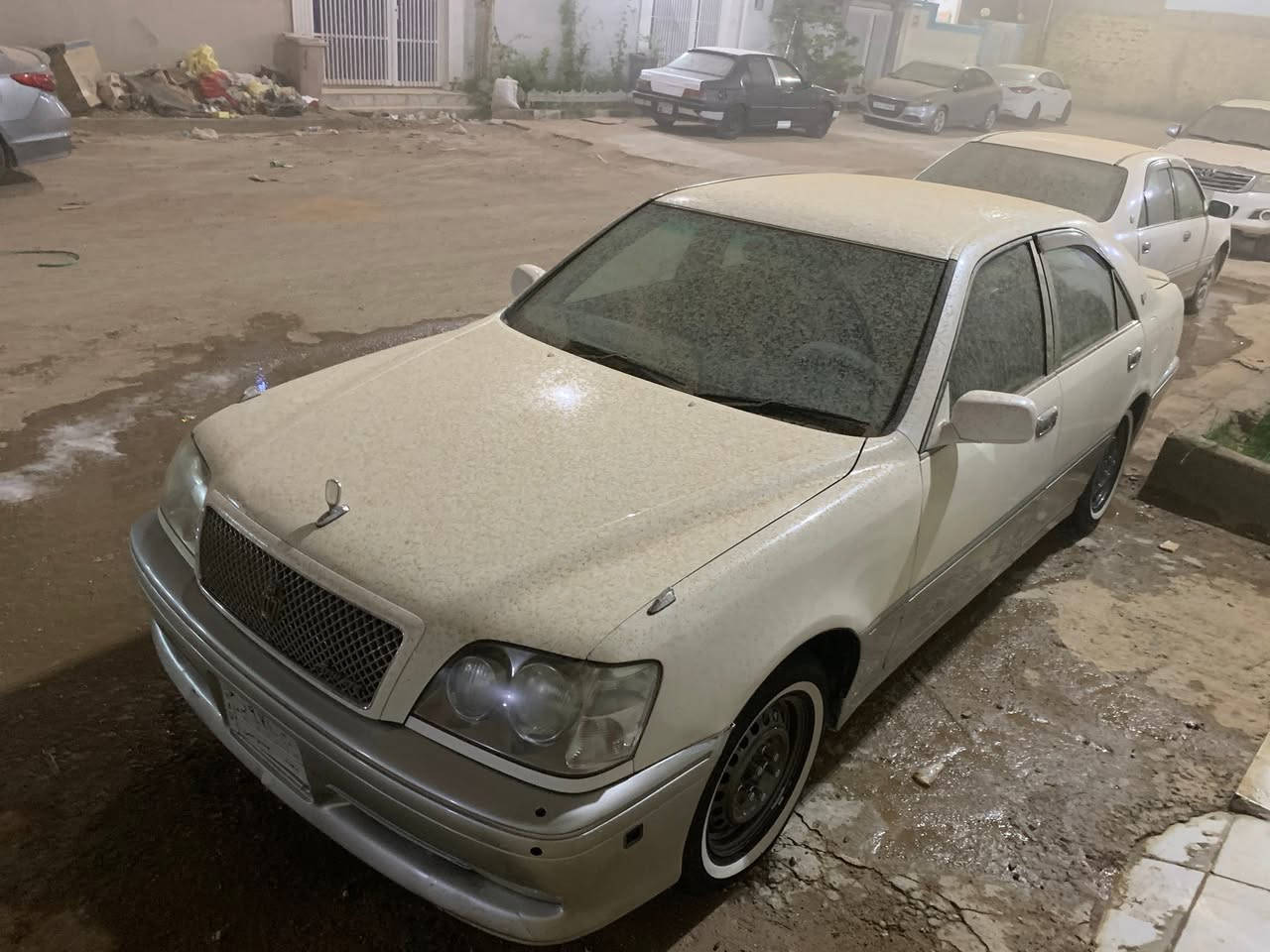 بيع او مراوس سعر ٨٨
تسجيل قديم 
فول 
كفاله من الكص 
رقم بغداد 
شاصي ١٧٥
***********
