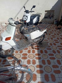 دراجات بيكم وحدة نوزل والثانية كابريتر شغالات للبيع ٠٧٧١٧١٥٧٩٤٤