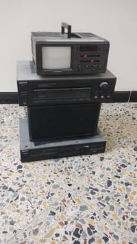 مكبر صوت • تلفزيون صغير • دهل اوران واسط