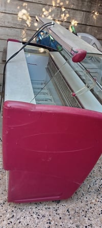 عارضة ايزا • ثلاجة • نظافة ٨٠٪