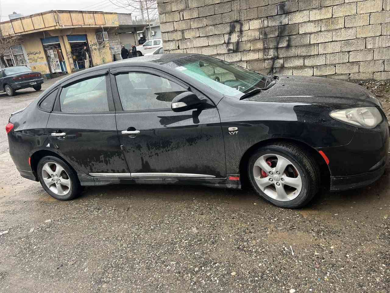 هؤندا ئافانتي ٢٠١٠
فول سپؤرت 
ويل  گه وره 
ئيكؤ 
كوشن هيته ر
ئاوينه ئيشاره ت 
گيچ وه نه وشه 
به گ لايت ليزه ري 
به شه رتي گيرومه كينه 
كاره بايي 
ته قه و ره قه هه مووي به شه رت
سه قفي بؤياغي نيه و ليدراوي نيه هيچ 
خايس و ژه نگي نيه 
سه ياره كه زؤر جوان و پاكه مالي دؤسته 
شوين قلادزي 
***********
