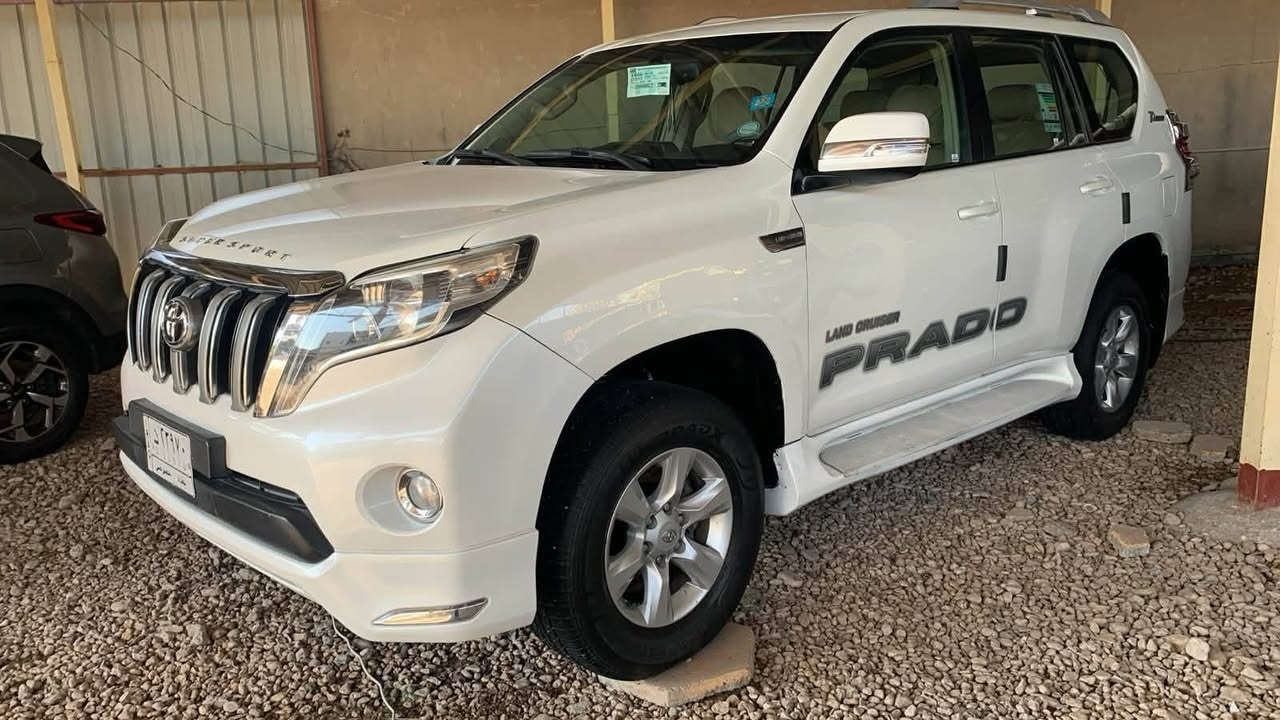 برادو موديل ٢٠١٠ محدثه ١٨ مكينه ٢٧٠٠ اربع سلندر خليجي مكفول للاستفسار ***********
