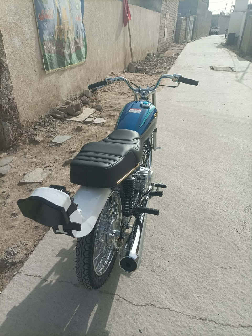 سلام عليكم دراجه البيع توه معمره صاله اقل الشهر دراجه جاهزه كلك كلك دراجه ب٧٥٠وبيه مجال قليل ***********
