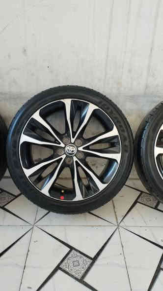 اسلام عليكم واصل وجب جديد طخم عدد 4 ويل تايرات كورلاSE موديل 2018حجم 17 شريكة أصلي كندي لا كسر لا عواج لا لحيم لا تصلح لا صباغ  شرط الفحص طخم طايرات اخو جديد قياس 215/45/17سعر 350 الف عنوان كركوك قادسي أو لا يم نادي سولاف *********** ***********
