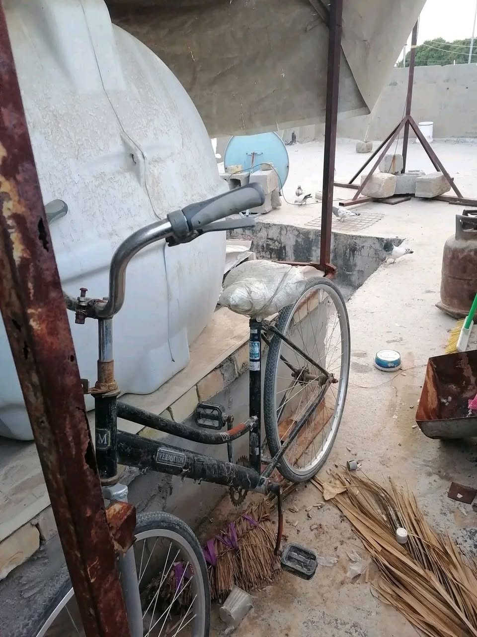 السلام عليكم شباب متاح بايسكل حجم 27 مدري 26 ممتاكد منه


**إذا كنت صاحب هذا الإعلان وتريد حذفه لأي سبب، رجاءا أرسل رسالة إلى الدعم الفني**