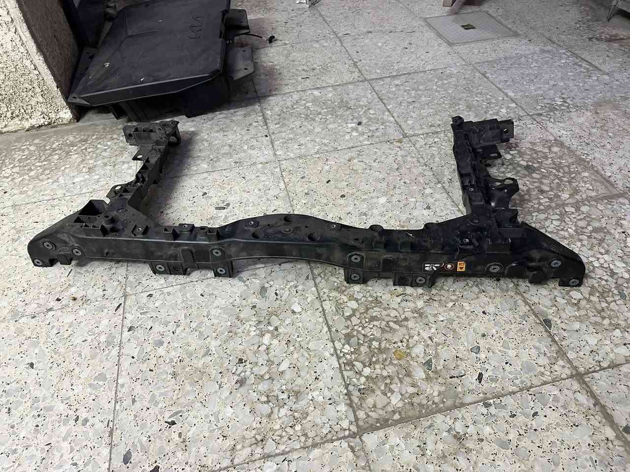 سلام عليكم غراض نيرو كهربا السياره الي تفيد قيم واخذ***********
