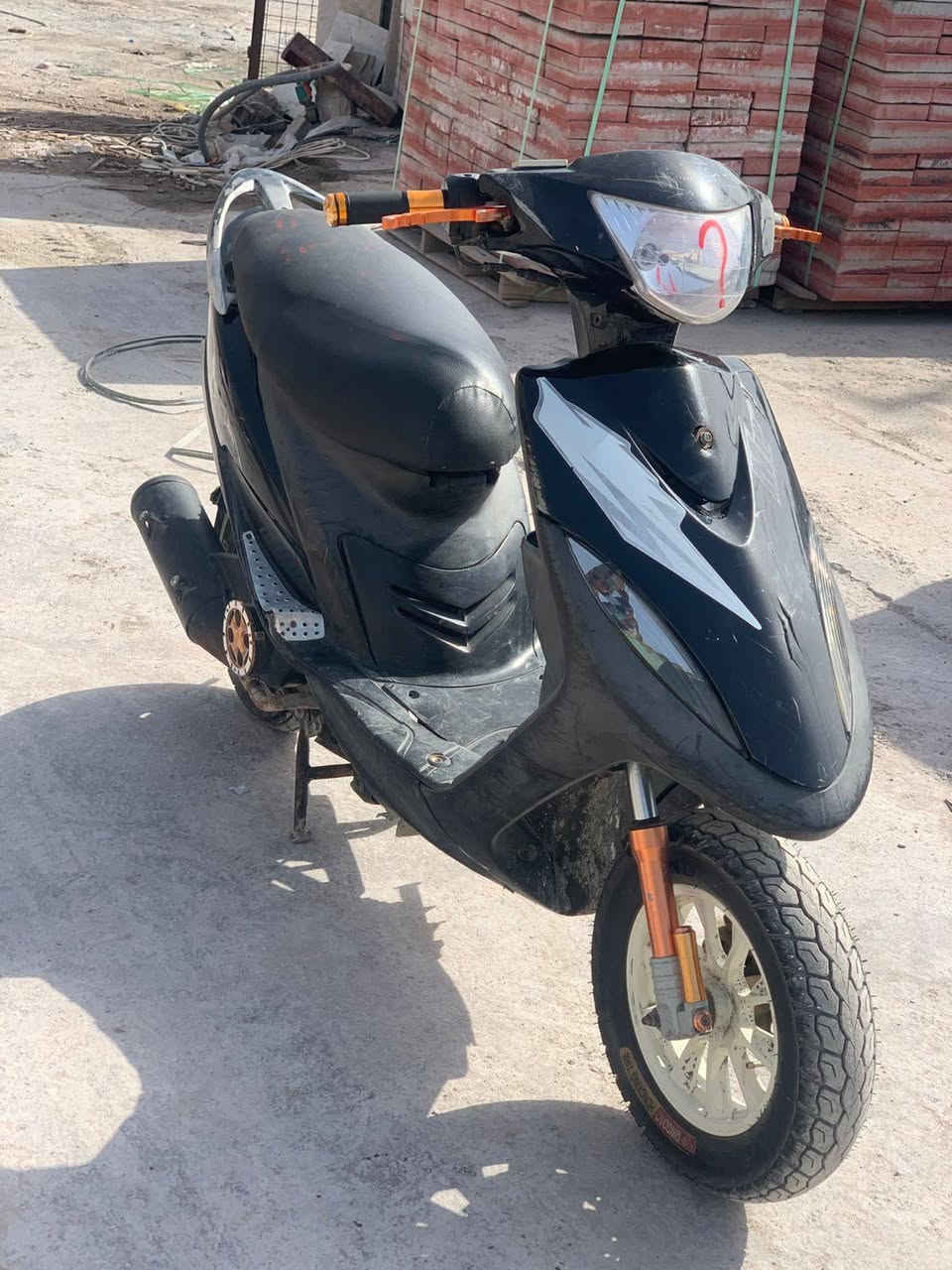 سلام عليكم عندي هاي ماكس عدله دراجه خرسه ما بيها صوت بوشه ابلاديه
ما مفتوحه شلعتها قويه كامله كل نقص ما بيها بس ابريكات ما يشتغلن سعرها 500 مكان بغداد بلديات ***********
الشراي يجي اويتدلل
