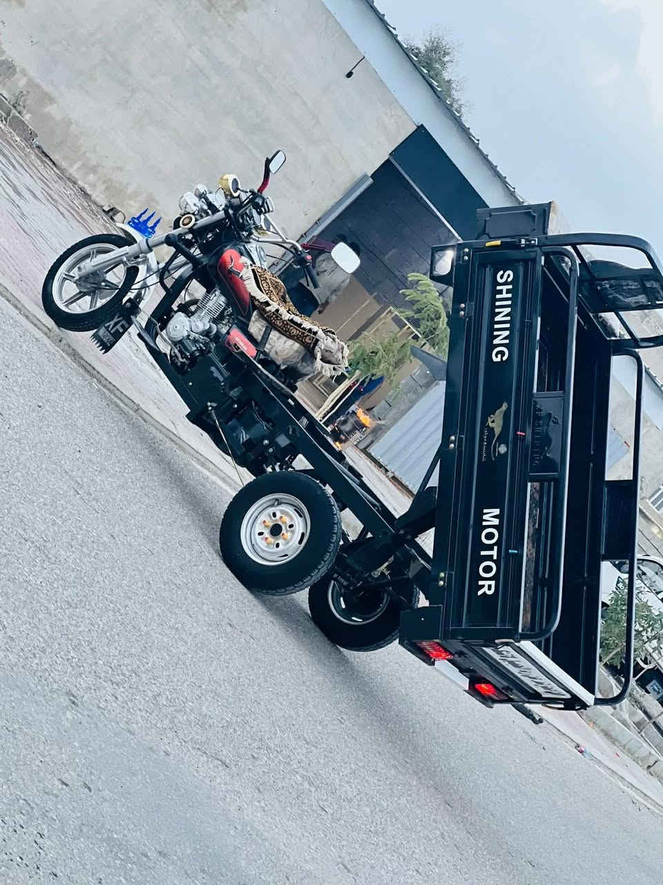 ستوته البيع الموديل 22السعر مليون او ٤٧٥ او مجال غليل فحل عالي غلاب منفيس كامل أو ابليته تخم تير جوبلس محرك شرط ركبه شرط غلاب ستوته صفررر المو شراي لا يكسر بي او تحيتي الجميع ***********
