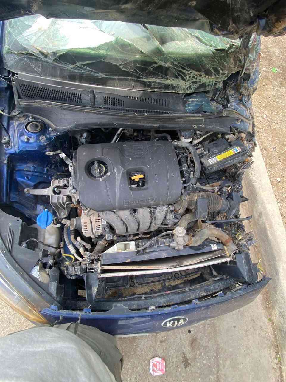 سلام عليكم
للبيع على حادثه فورتي 2021
امريكيه رقم اربيل دولي هزه ما ساقطه كير ومكينه ما بيهن شي
شواصي ما بيهن شي سابقن مكفوله 
مكاني بغداد الكاظميه رقمي ***********
