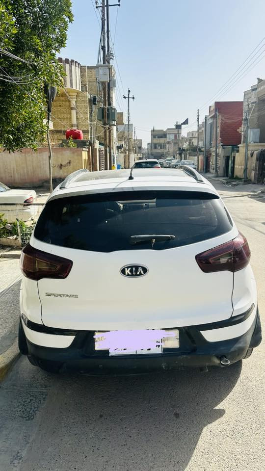 السلام عليكم سيارة سبورتج خليجي محرك 2000 دوش موديل2011 اربيل رقم قديم  سنوية ساقطة, سيارة مكلوبه ومعمره للبيع كلها شغاله السعر 95$ قفللل من الاخير ممتواجد بلفيس مكاني بغداد
***********
