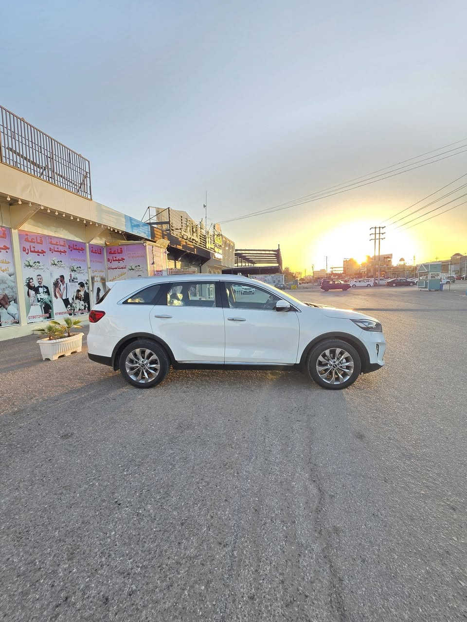 للبيع كيا سورنتو ٢٠١٨ رقم بغداد انكليزي  ٦ سلندر بنوراما  مكفوله من ضربه وصبغ وتبديل  مكينه وكير على وضع الشركه  ماشيه ٨٦ الف سعرها ٢٣٥ وبيها مجال بسيط النجف الاشرف اتصال ***********
