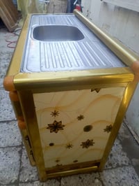 متاح سنك مطبخ للأستفسار اتصل بالرقم 07702845637