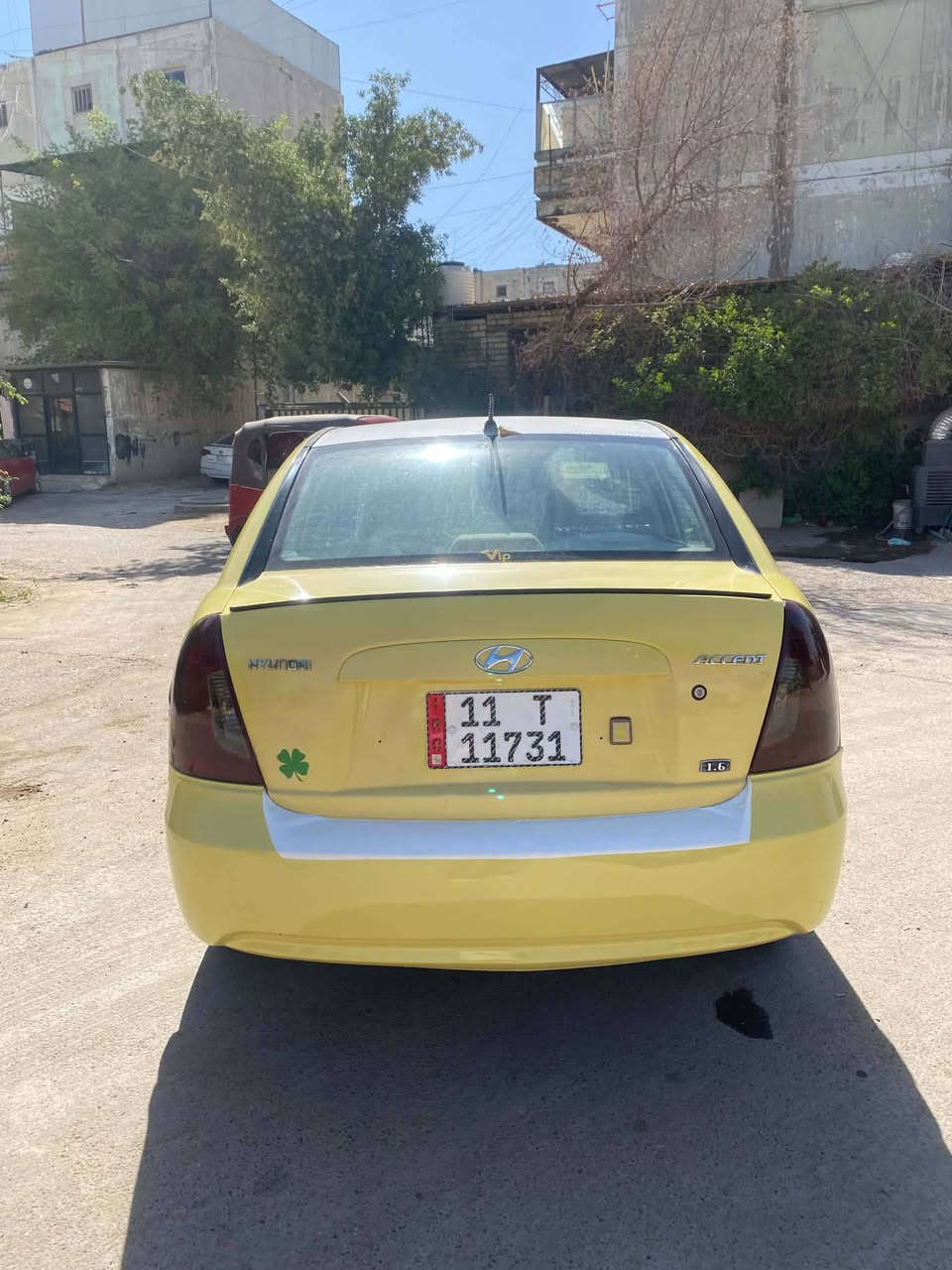 سلام عليكم  من رخصت لادمن المحترم
هونداي  اكسنت.     مويديل.   11خليجي
سياره مكفوله.  من عده. طخات.  معمريهن. 
رقم. بغداد  وتحويل. مباشر   وسياره.  حلا من صور 
سعر. 85بيه مجال قليل.    رقم الهاتف  ***********
مكان. بغداد الدوره

