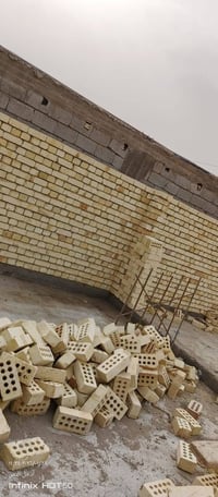 خلفات بناء • تنضيف موقع • تكعيد أبواب وشبابيك