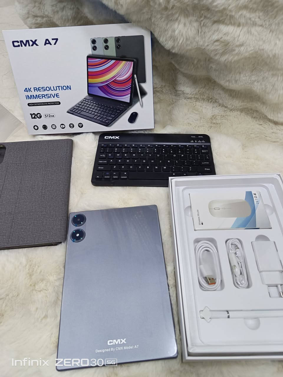 تاب cmx A
حجم الشاشه 1.10 انج فول HD
ذاكره 512 GB 
العشوائيه 12
بطارية 🔋8000 ملي امبير
يدعم سيم كارت 
شحن 🔋⚡تايبسي
السعر ١٦٠ الف


**إذا كنت صاحب هذا الإعلان وتريد حذفه لأي سبب، رجاءا أرسل رسالة إلى الدعم الفني**