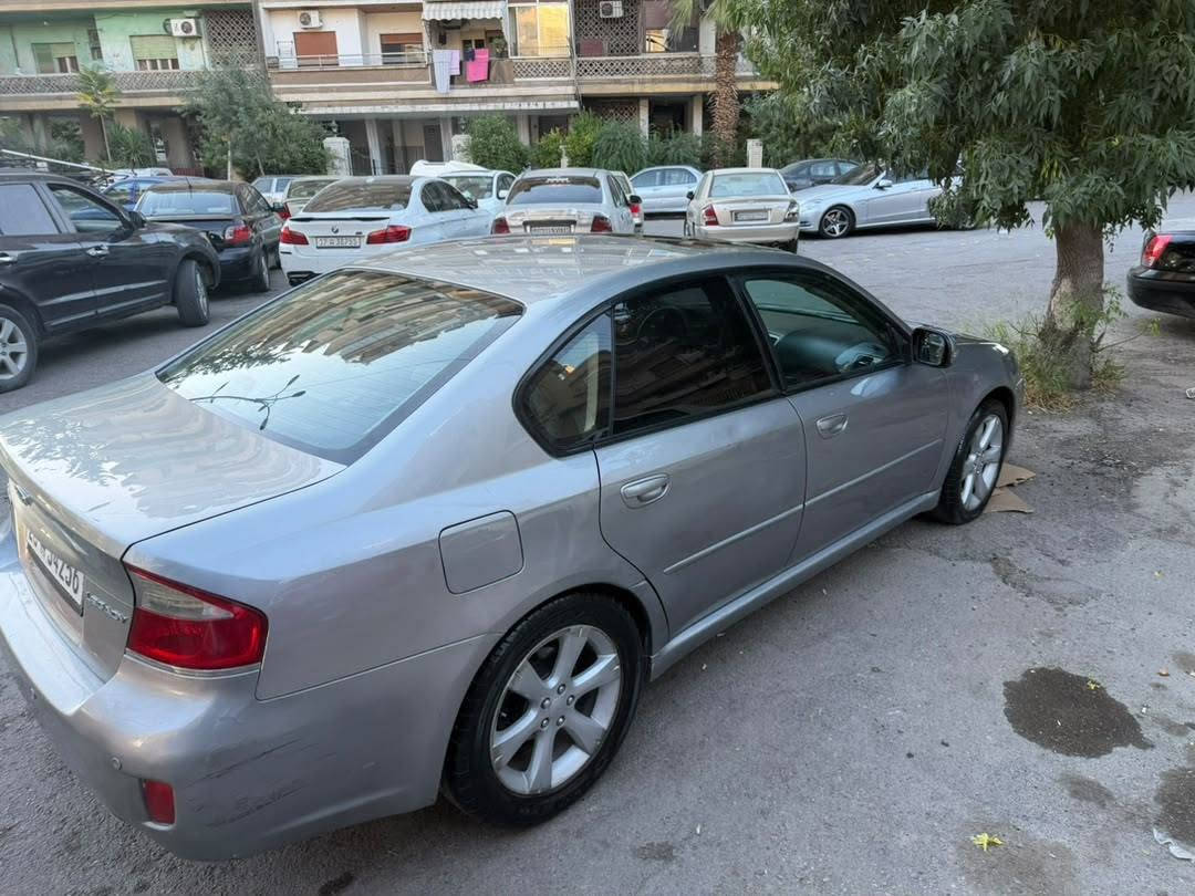 للبيع في دمشق
سوبارو ليغسي 2009 
اكمل وصف 
اتوماتيك تبترونيك لطاش دركسيون 10 بالون تدفئة مقاعد فرش جلد فتحة سقف مكيف ديجتال عداد 110 الف كم خالية من الداخل بخ قطعتين مفتاحين لوكالة 
للاستفسار0957717072 
ابو نقطه شكرا ☺️


**إذا كنت صاحب هذا الإعلان وتريد حذفه لأي سبب، رجاءا أرسل رسالة إلى الدعم الفني**