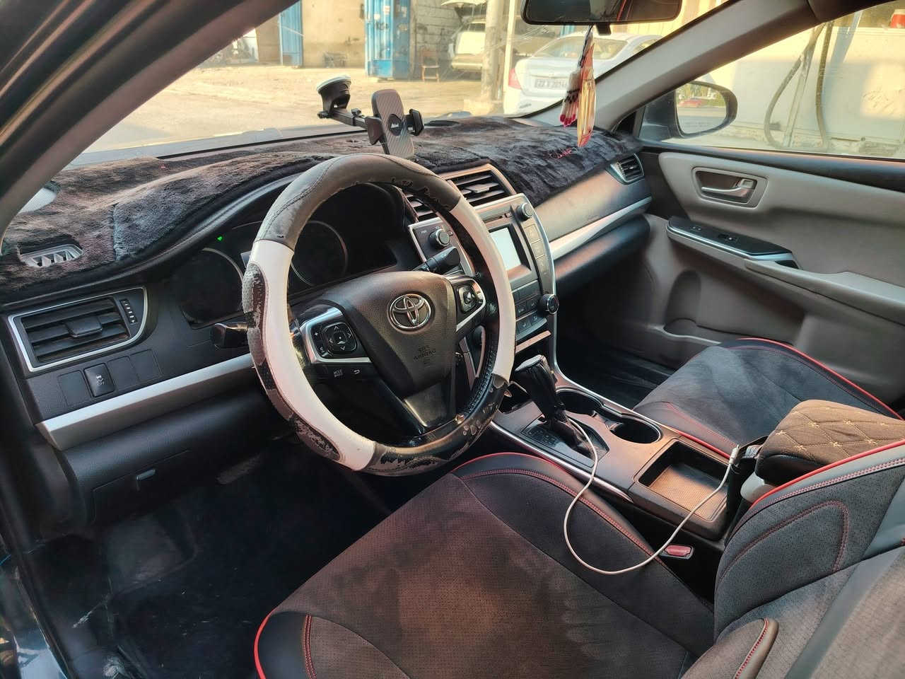 كامري وار امريكي موديل 2017ضرر  ثلاث قطع تشغيل بصمه سياره جاهزه من محرك شىط 
باسمي  السعر 145$ رقم  الموبايل ***********
