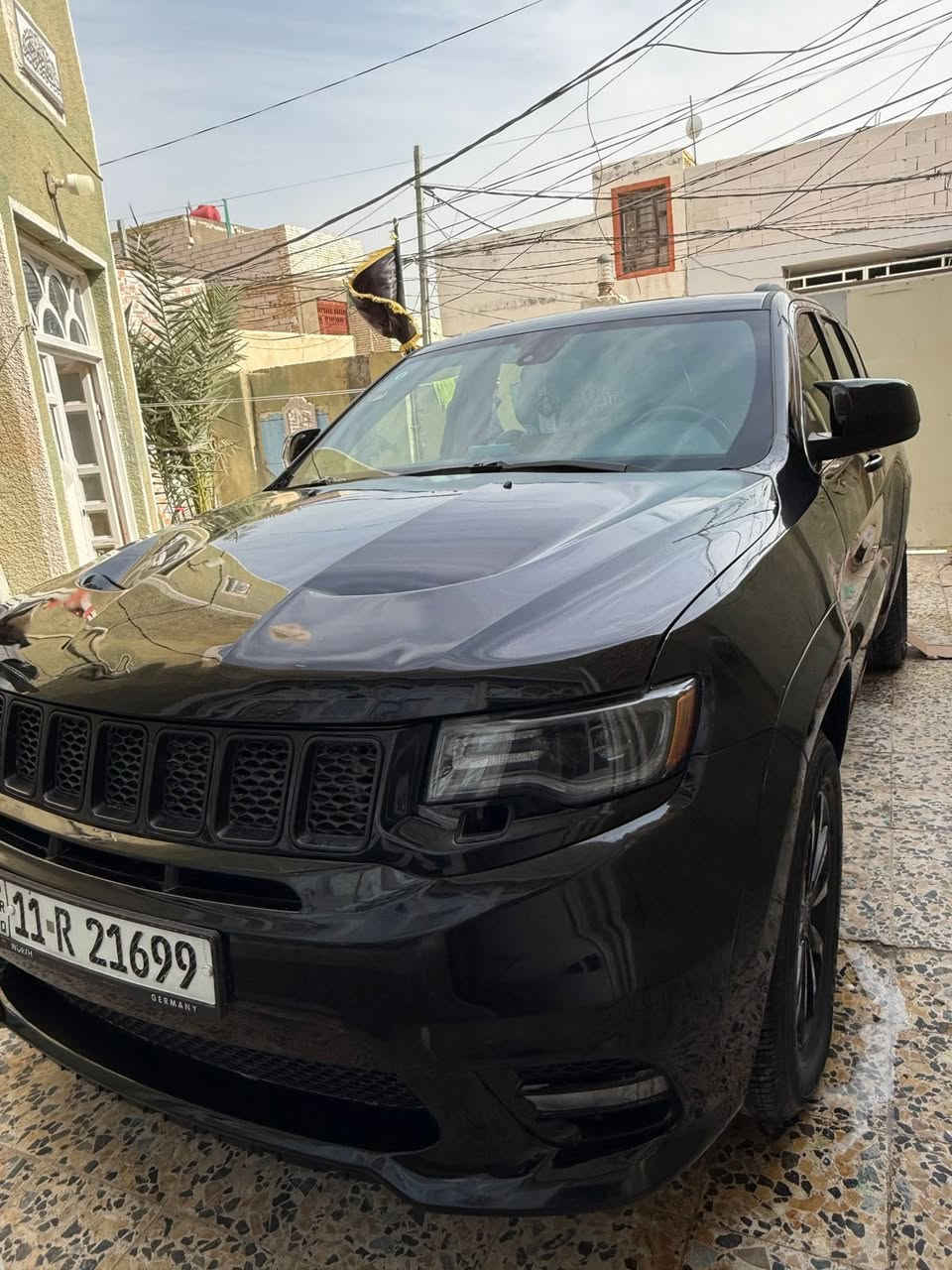 السلام عليكم جيب موديل ٢٠ الون اسود مكينه ٣٦٠٠ سياره بصمه كشنات جلد محدثه srt ويل ١٨تخم تاير جدد حادثها قطعتين جاملغ وبنيد بس فحصتها هنا گالولي باب جنطه مفتوحه براغيه يعني هوا لبلادي بيها بس لاصبغ ولا تعديل ايرباگ دشبول ودرگه بيها شويه بشاصي سعر ١٨٧ وبيها مجال مكاني نجف ***********
