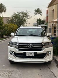 لاندكروز GXR 2020 (ساز اصلي)  السياره كفاله من الصبغ والتبديل  ماشيه 5...