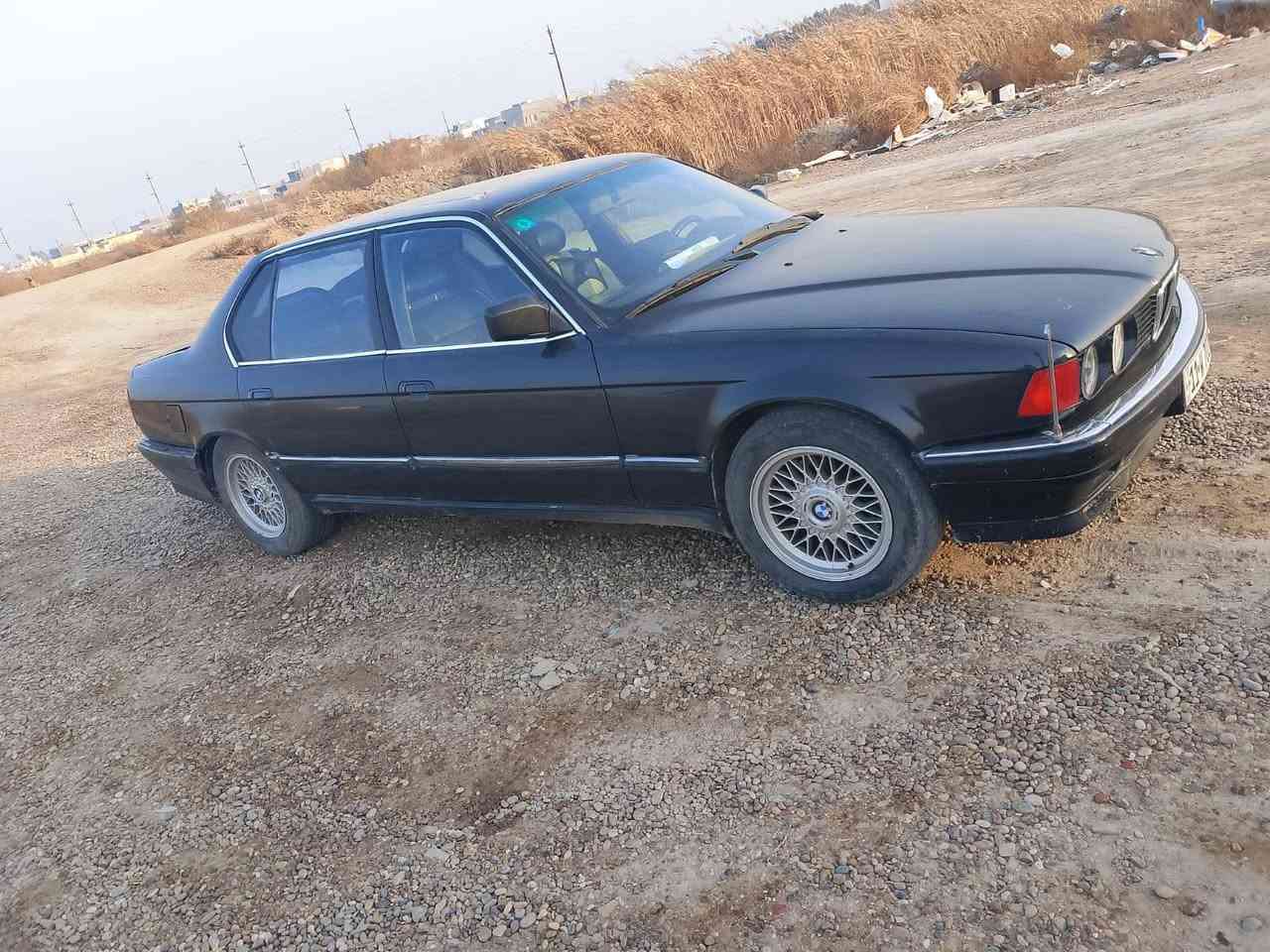 735 للبيع مكاني بغداد ***********
