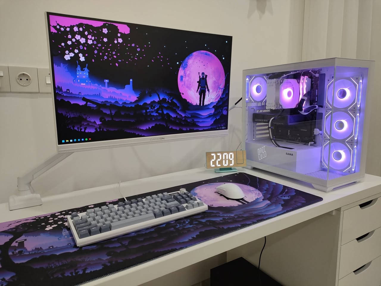 اسعد الله أوقاتكم
بيع سيت اب كامل
التجميعة:
GPU: RTX 4060TI 16GB 2fan OC (Gigabyte)
بعد بيه ضمان سنة

CPU:AMD Ryzen 5 9600x 6C 12T  
بعد بيه ضمان ستة أشهر 

MB:MSI B650 Tomahawk Wifi 
أعلى فئة بالB650

RAM:Tforce DDR5 32GB 6000mhz cl30 White

SSD:Silicon UD90 2TB Pcie 4.0 M.2 nvme (5000read/4800write)
 البراند معروف بالخارج

PSU:MSI A750GL 80+Gold ATX 3.1 Pcie 5.0

CPU Cooler:Vetroo v5 White
5انابيب نحاس لتقليل وتوزيع الحرارة

Case:Sama sv_01 White 4fan

السيت اب:

Monitor:Gameon Goa27ips180qhd
 27inch 180hz 2k(ips panel) 0.3ms
بعد بيها ضمان 5 اشهر

Monitor Arm:Mountup من شركة 

UPS:Falcon online 2Kva

Keyboard:Attack Shark K86

Mouse:Attack shark x3 pro 8khz

Headset:Razer blackshark v2 x (White)

ملاحظة:استخدام اقل من شهرين ونظافتها كدامكم اخت الجديدة وكراتين القطع كلها موجودة وبعض القطع بعد بيهم ضمان.
مكاني بالموصل اكو توصيل للمحافظات

سعر الكيس:1.750.000الف
سعر السيت اب: 550.000الف
للتواصل خاص او
واتساب ***********
