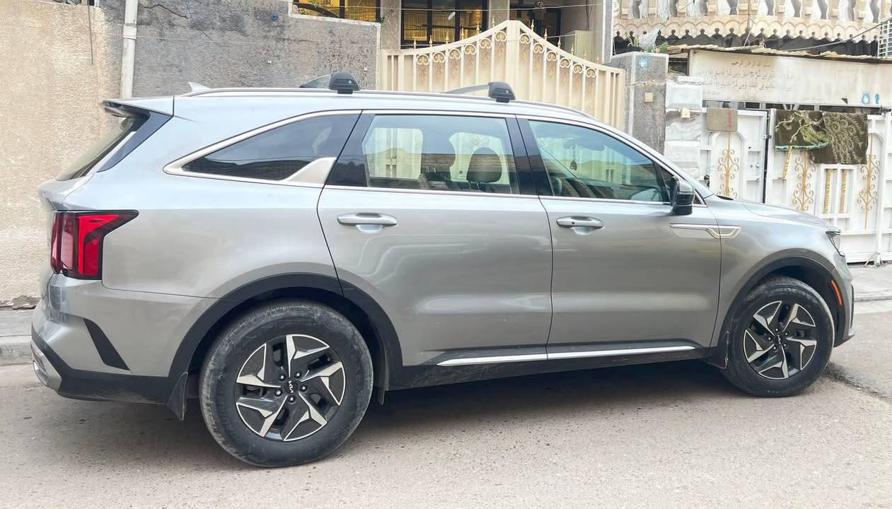 ٢٠٢٢ هايبرد  #موصفات الامريكي بعد ميخلصن. بيهه بارد بالصندوق  السعر ٢١٥$
***********
