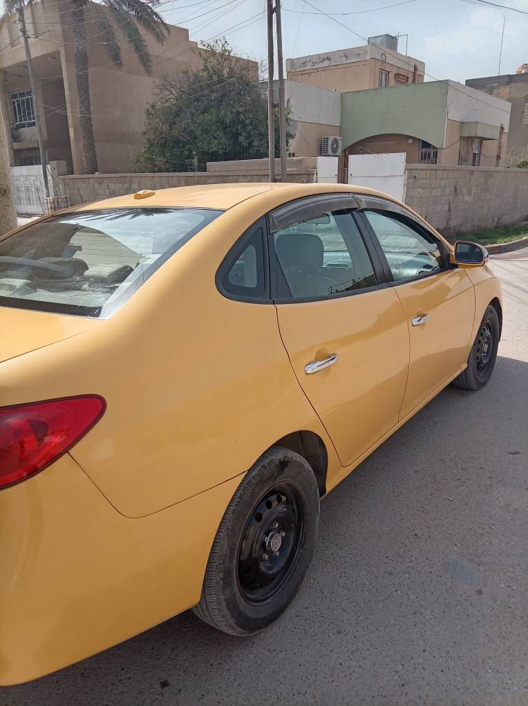 السلام عليكم للبيع النترا ٢٠٠٩امريكي سعر ٨٨ وبيه مجال التصال ***********/***********
