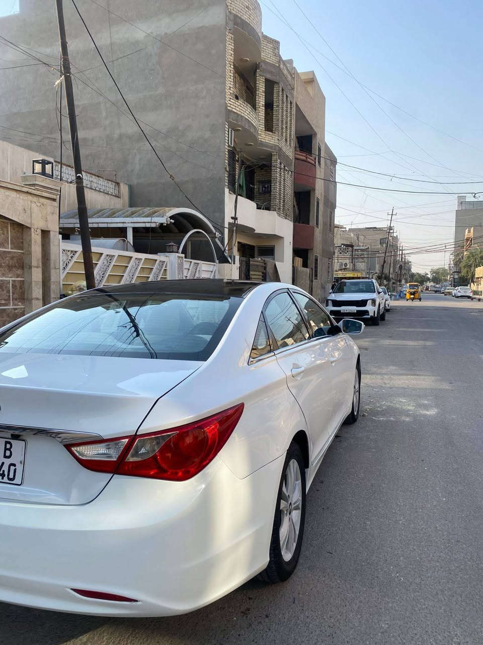 سوناتا موديل 2011 خليجية بدون اي حادث او ضرر بيها قطع صبغ بسبب التكشير ونصبغن والسونار موجود مكينة 2400 مكفولة هية والكير رقم بغداد انكليزي ابسمي تخم تاير صدر امامي خلفي كلة جديد اي نقص مابيها السعر 98 وبيها مجال   بسيط مكاني بغداد الدوره شارع الصحة هاتف ***********
