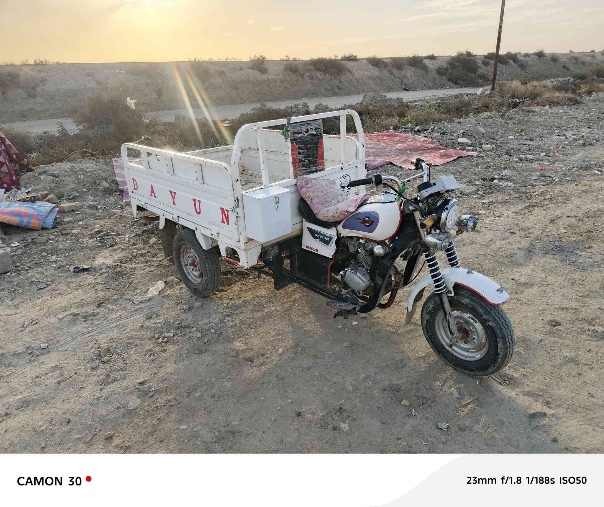 سلام عليكم ستوته للبيع مديل 16كامله ايي نقص مابيهه اوراق السعر خاص مكاني سوق الشيوخ ***********ا
