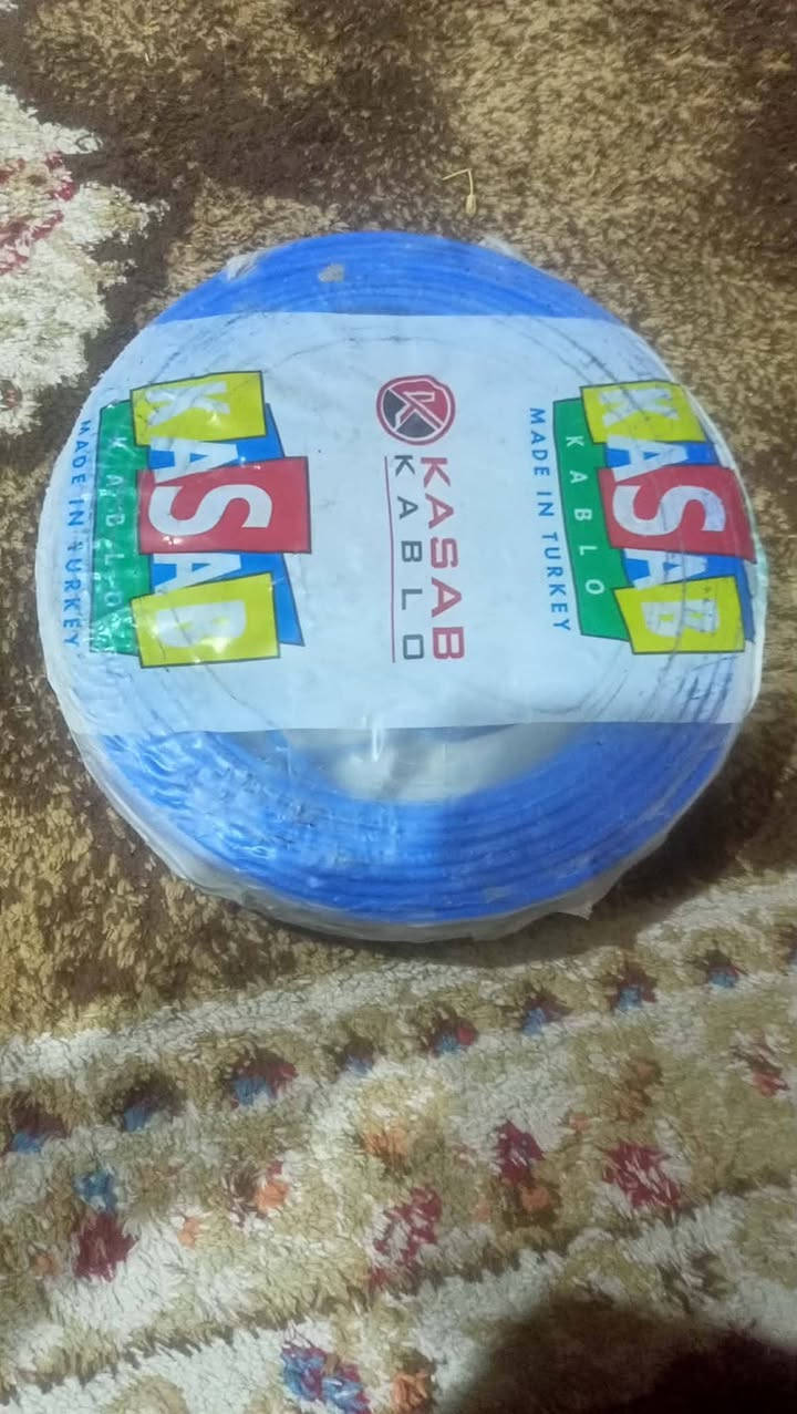 واير مولد نحاس للبيع ٩٠متر النوعيه تركي سعر المتر ٧٥٠ وبي مجال الشراي يتصل***********
