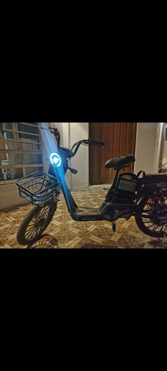 دراجة شحن للبيع

حجم 20

سرعة 40

اشاير يمنة ويسرة ولايت عالي وناصي

4 سويچات

السعر 250 وبيهة مجال

للتواصل خاص او واتساب ***********
المكان بغداد الدورة
