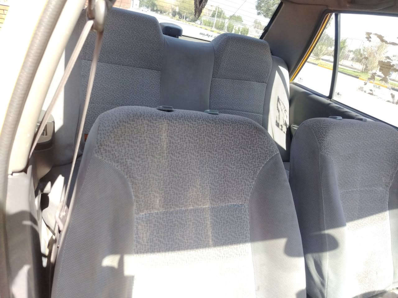 سلام عليكم ٢٠١٩رقم بغداد بسمي السياره بيه بنيد مبدل مامعوره من الداخل والجاملغ المامي بي شويه بارد مامصلح سياره كير ومحرك كفاله عارضينه ب٤٥ وبيه مجال قليل حك الجيه ***********
