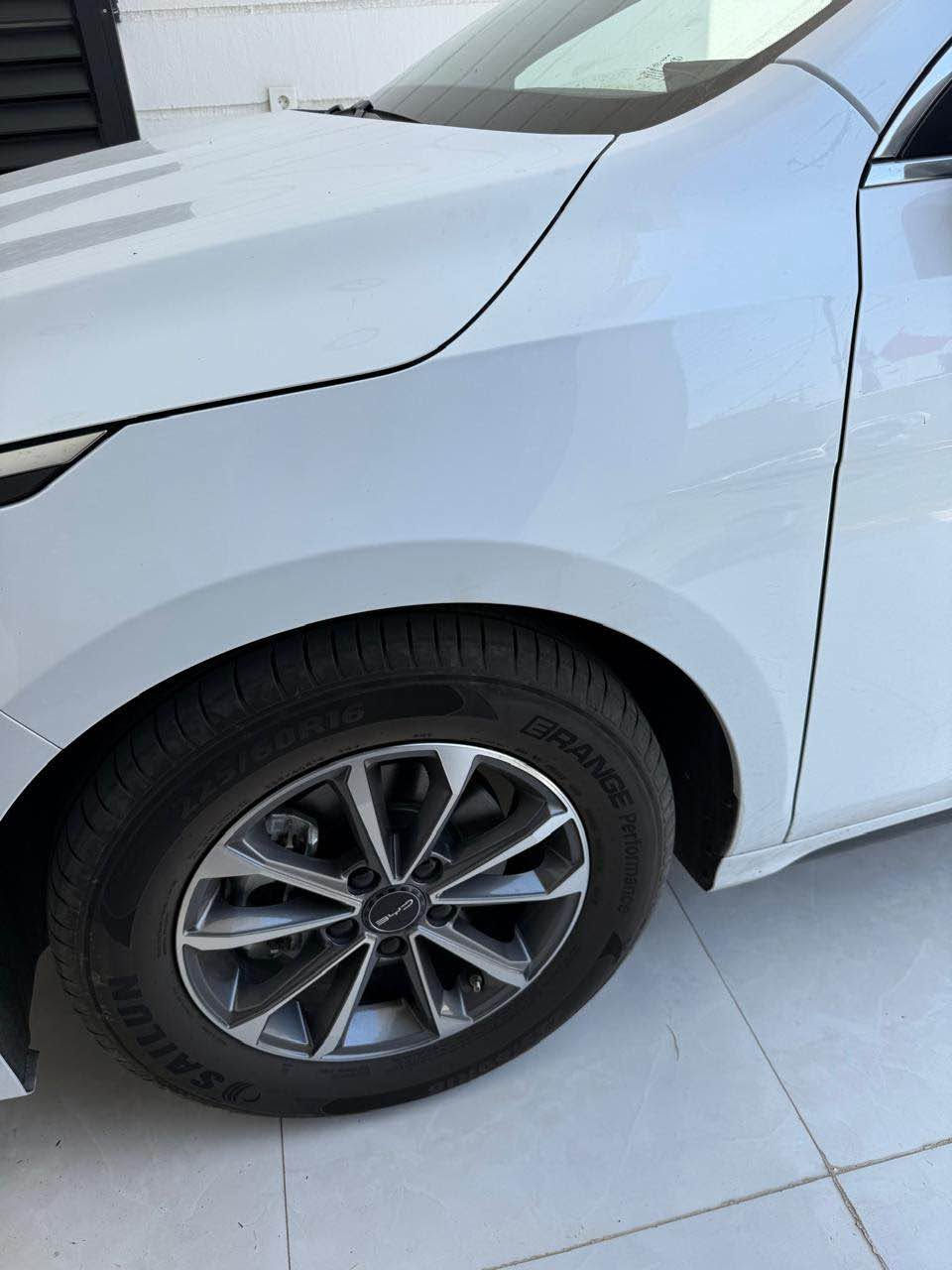 سلام عليكم
Byd دسترويل 2025
ماشيه 7 الف كيلو 
السياره كلين على وضع الشركه
مكفوله من البارد الصبغ الرصعات
سعر 136 بيها مجال حيل بسيط
ما متواجد على الفيس 
تواصل على الرقم 

‭***********‬ كركوك, العراق
