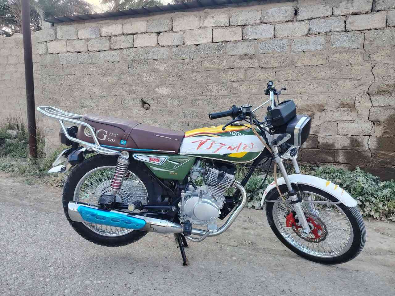 دراجه تايكر مديل 24 شكل 25 دراجه بحاله الشركه بعده اوراق كامله شلعه معدل فول دشبول اكتروني شغال دراجه تخبل شخط مابيه ؟مكان ديالى كنعان شراي تعال خاص او اتصل ***********
