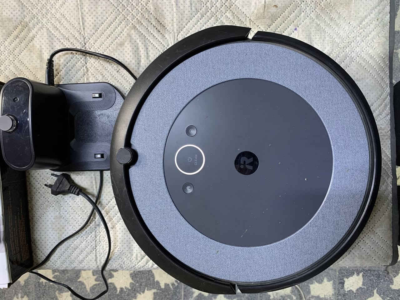 قطعه جديده نقص فقط فرجه  واحده ***********
