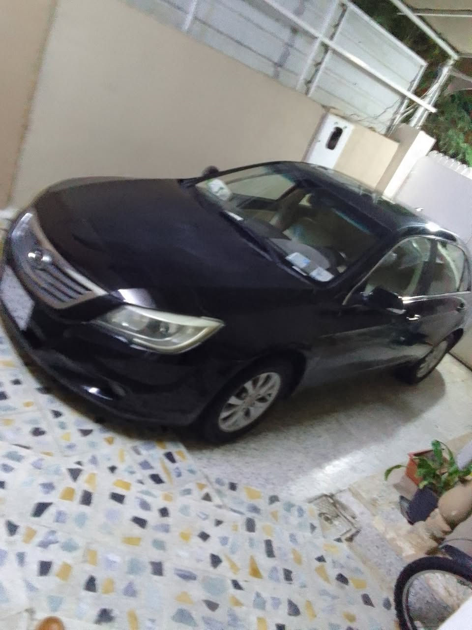 سلام عليكم سياره بي واي دي للبيع مديله2014فول و بصمه و كير عادي و سلايت السعر 50 وبي مجال الرقم ***********
