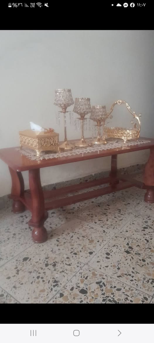 طبلات مصرية نظافه 100% العدد 2 جانبي 1 وسطية
زان مصري  ثقيل اللون صاجي ***********
