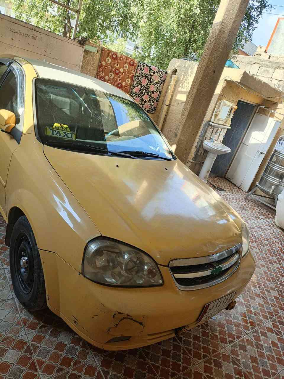 السلام عليكم اوبترا للبيع موديل 2012سياره جديده تخم تايرات جدد حداده جديده كير  ومكينه جدد سياره جاهزة مصفره هيئة وغرامات  اي شي يطلع عليه كله اتكفله تحويل ثاني يوم السعر 70بيه مجال. ***********
