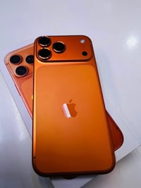 🫡 ايفون 17 بروماكس لون برتقالي 👍🏻  كامل ملحقات تك سيمكارت .  ذاكره 256...