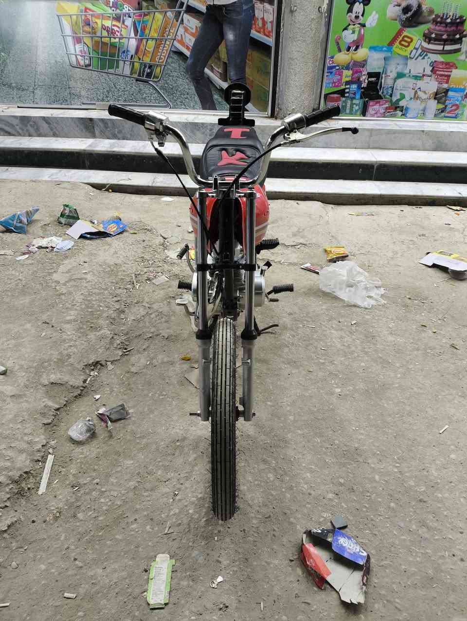 سلام عليكم دراجه معمره صار ثلث تيام دراجه بدون اوراق سعر 750 وبيهاء مجال شراي يتصل ***********
