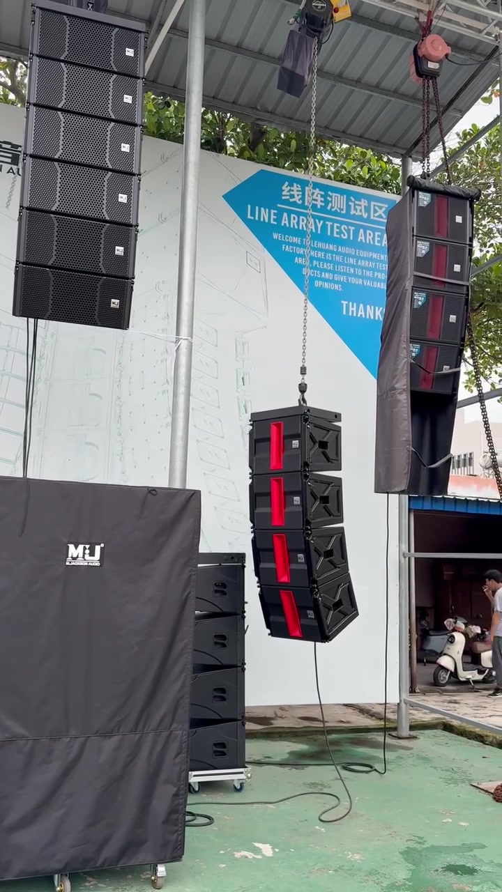 Coaxial 12-inch second generation#linearray
#subwoofer
#soundsystem
#linearraysound
#soundengineer
#pasystem
#audiosystem
#prosound
#linearraysystem
#livesoundengineer
#stagesound
#audioequipment
#livesound
#liveaudio
 #linearray 
#sonidistas 
#EquiposDeAudio 
#Promoción


**إذا كنت صاحب هذا الإعلان وتريد حذفه لأي سبب، رجاءا أرسل رسالة إلى الدعم الفني**
