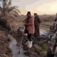 حفر آبار ارتوازية • قطر 12-14 إنش • عمق 30م