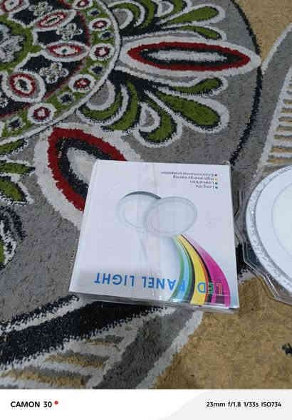 لد. أبيض حجم كبير سقف ثاني
لد أبيض حجم. صغير سقف ثاني 
لد وسط ٣ حركات شمسي أبيض أوف وايت
لد صغير ٣ حركات شمسي أبيض أوف وايت
أسعار مناسبه اتصل وتدلل مكان نجف ***********
