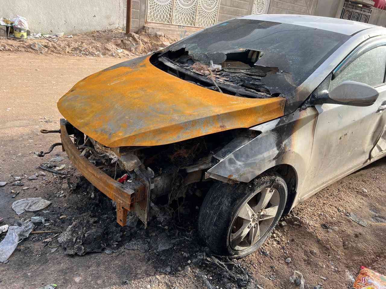 السلام عليكم سياره محتركه الانتراه خليجي
مديل 2012 رقم بصراه السعر 50 رقم ابو سياره
***********
