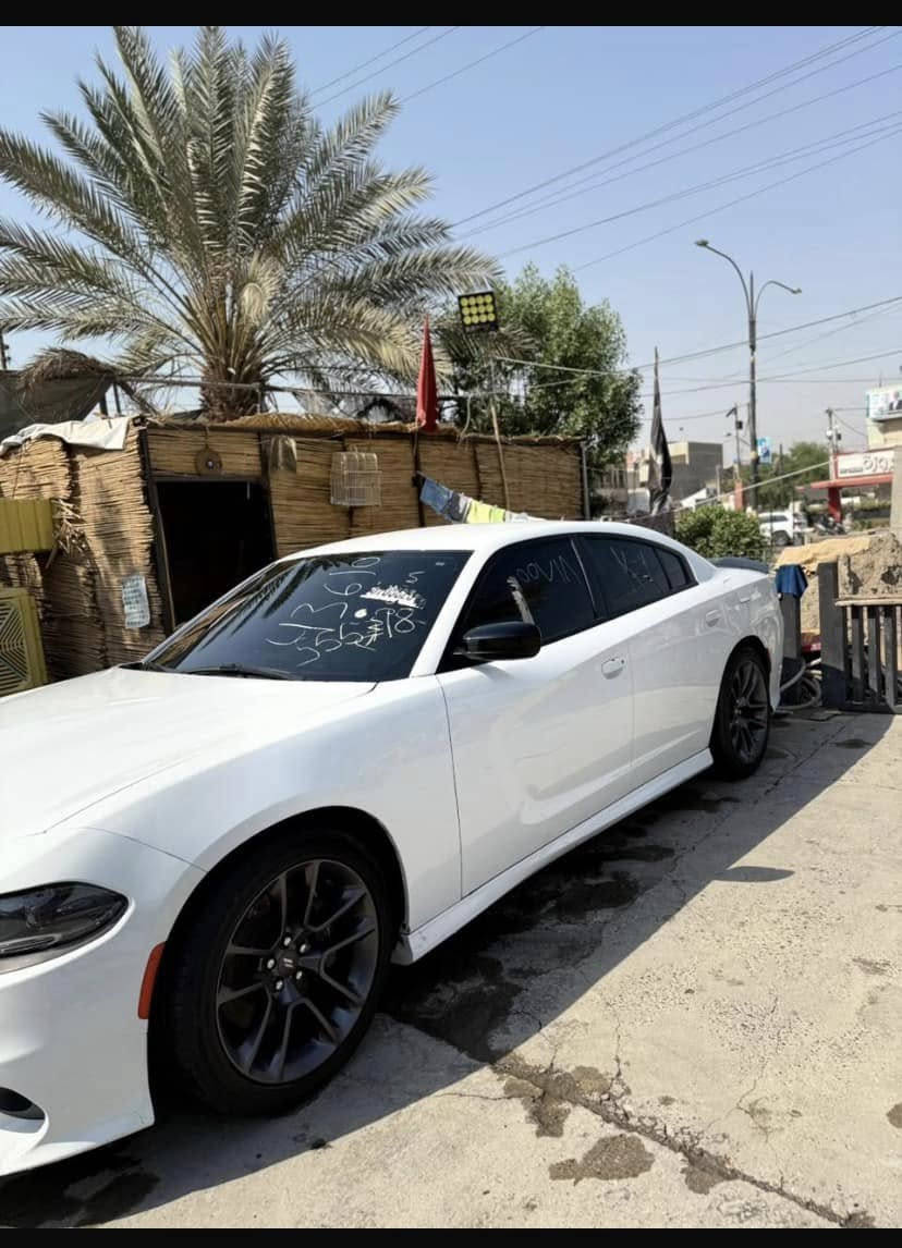 ياالله سلام عليكم للبيع سكات مكينه 8 6/400سياره جاهزه موديل 2023 ماشيه 13الف بدون رقم منفيس بسمي مكان السياره بغداد استفسار ***********
