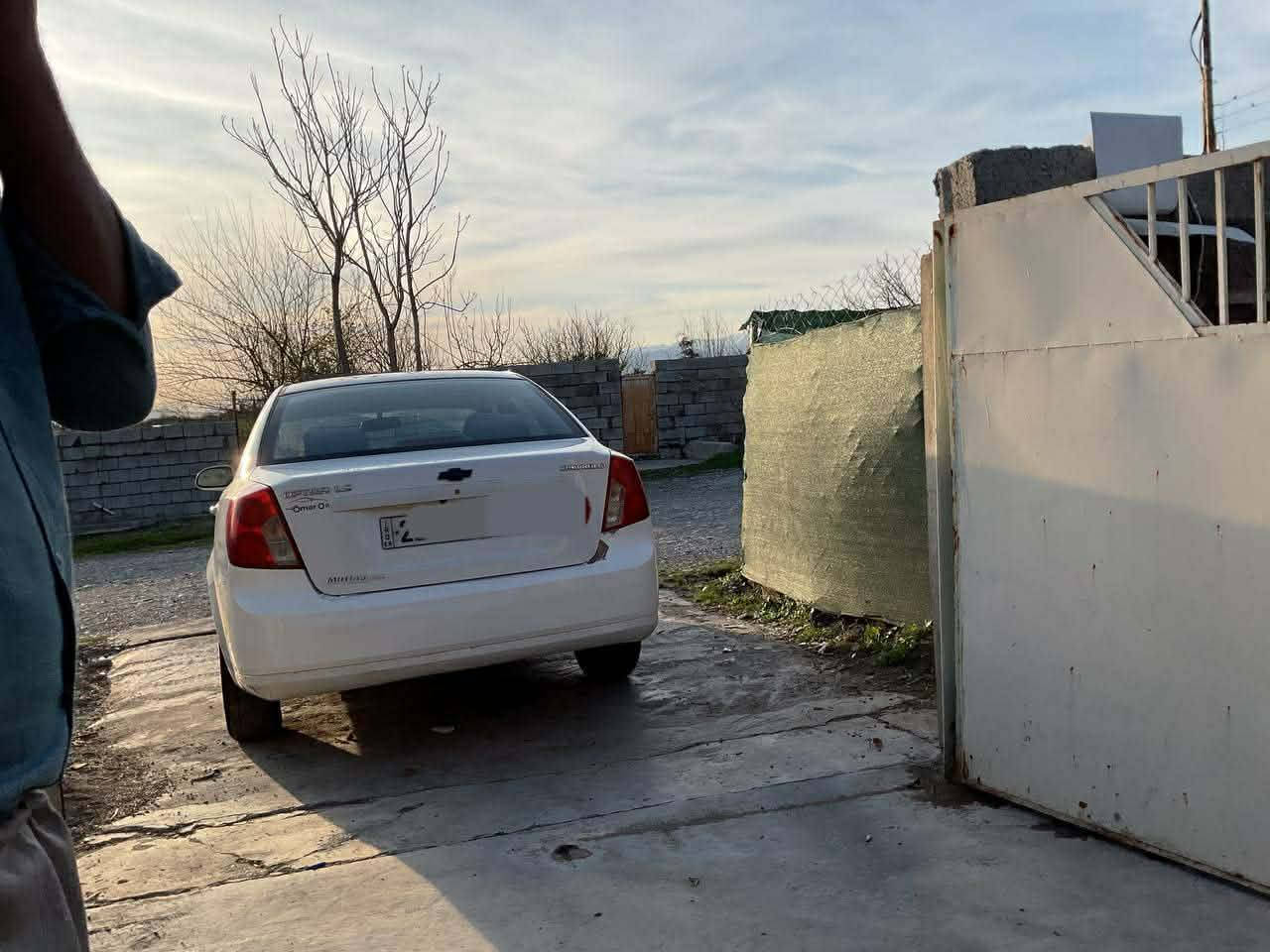 بەناوی خودای بەخشندەی میهرەبان 
شوفلێت ئۆپترا 2010 
ڕەقەم سلێمانی 
سەنەوی بەناو خۆمانەوەیە 
گێڕ ئۆتۆماتیک 
گێڕ ومەکینەو توندوتۆڵی بەشەرت
کارەبایی و چوار تایەی لۆک بەشەرت 
دەعم و لێدراوی بەشەرت 
دووپارچەی بۆیاغە 
سەنەوی و وەکالە و پەنجەمۆر بەشەرت 
سەیارەکە هی ماڵیە زۆر پوخت ڕاگیراوە
سعری 83 گەڵاو معامەلە
شوێن قەڵادزێ 
ژ.م ***********
واتس ئەپ و مسنجەر کراوەیە.. رانية, السليمانية
