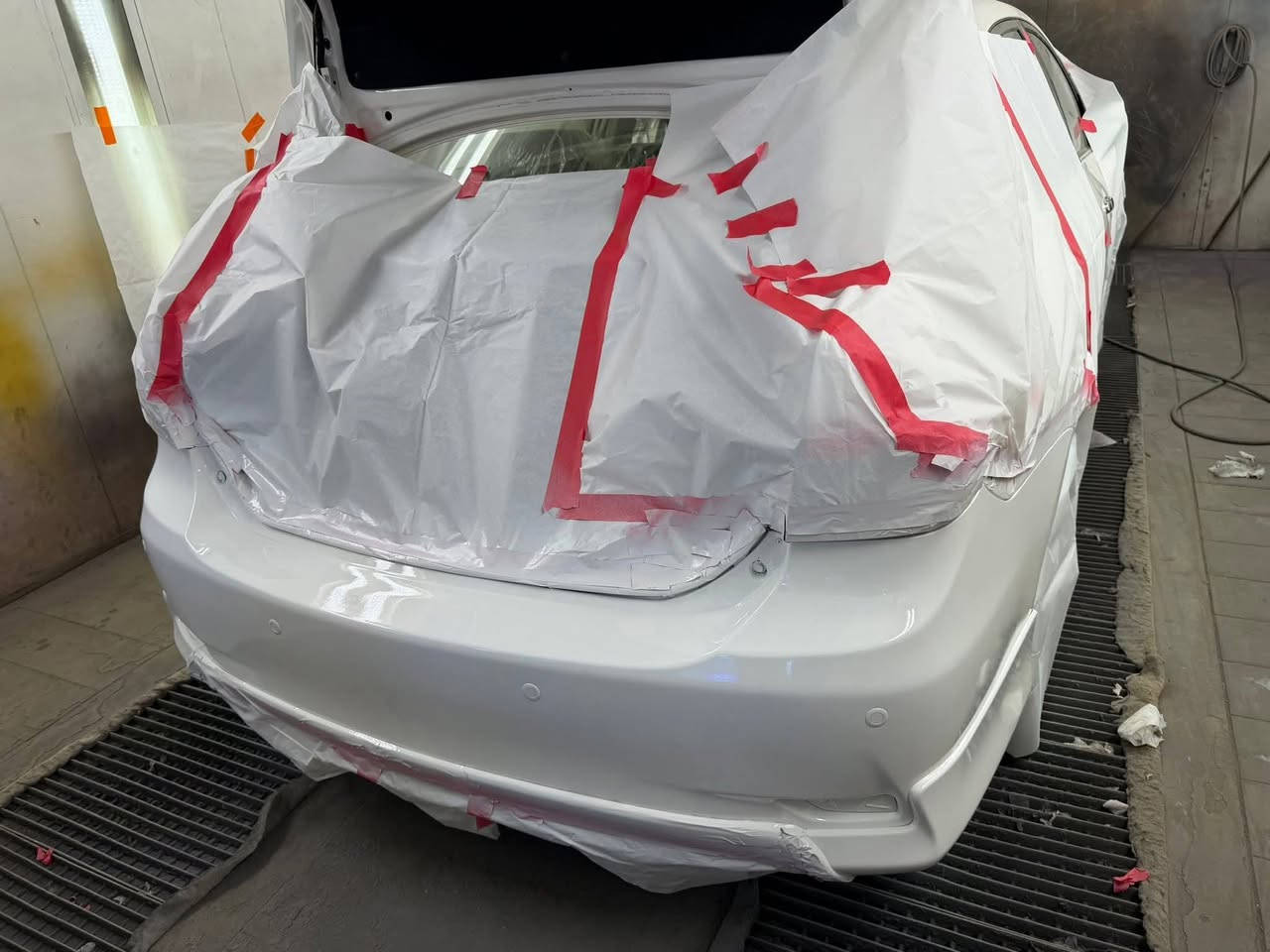 سيارتك حديثة وتخاف عليها؟🚘
سمكره + صبغ + تعديل بارد 
 جميع أنواع السيارات 
بلفرن الحراري ألايطالي
والشغل 💯 / 💯
 العنوان >>  كركوك سادين الفيلق قرب باب سريه ثاني 

رقم الهاتف ☎️ واتساب  

***********
