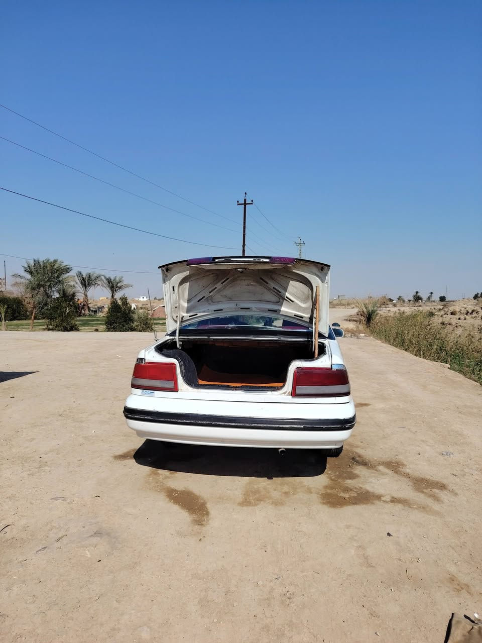 السلام عليكم برنس للبيع الموديل 96 المكان واسط الزبيديه الاتصال ***********
