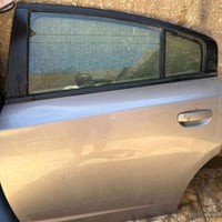 باب چارجر • خلف السايق • موديل ١٥-٢٣