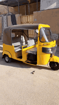 باجاج 2020 رقم وسنويه  المكينه مفتوحه تكتك جاهزه السعر 4 ملايين الشراي يتصل *********** مكاني البصره الحيانيه
